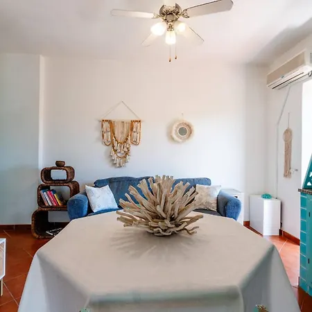 - In Centro, 8 Minuti Da Ira * Porto Rotondo